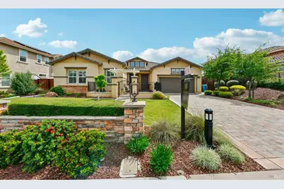 726 Elderberry Loop, Vacaville, CA 95688 - Photo 1