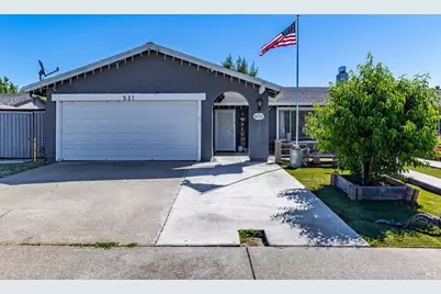 531 Colonial Circle, Vacaville, CA 95687 - Photo 1