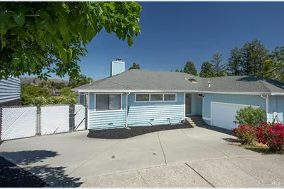 682 Hillside Drive, Fairfield, CA 94533 - Photo 1