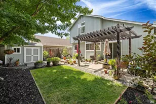 2344 Donahue Ave, Santa Rosa, CA 95401 - Photo 1