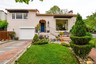 404 Montgomery Street, Napa, CA 94559 - Photo 1
