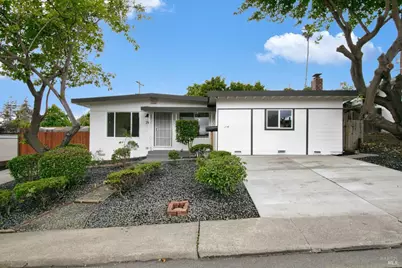 216 Los Gatos Avenue, Vallejo, CA 94589 - Photo 1