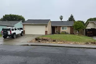 521 Thomas Cir, Suisun City, CA 94585 - Photo 1