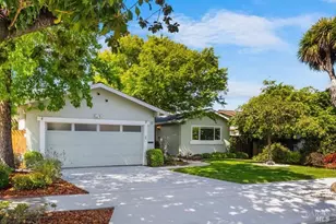 17 Greengate Ct, Santa Rosa, CA 95409 - Photo 1