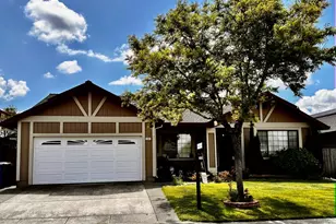9584 Kristine Way, Windsor, CA 95492 - Photo 1