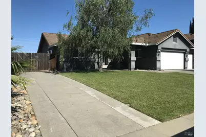 143 Fallen Leaf Drive, Vacaville, CA 95687 - Photo 1