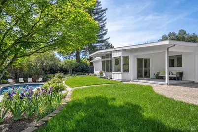 716 University Street, Healdsburg, CA 95448 - Photo 1