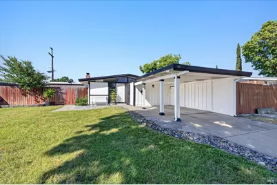 945 Laurel Way, Rio Vista, CA 94571 - Photo 1