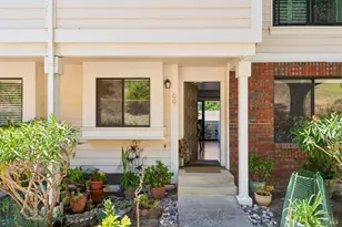 69 Village Cir, San Rafael, CA 94903 - Photo 1