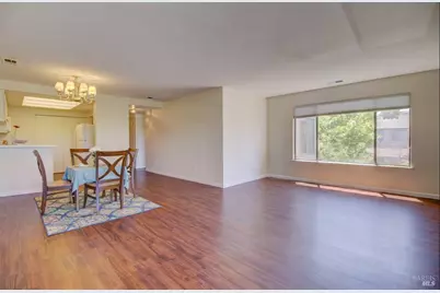 22 Lakeview Court, Novato, CA 94947 - Photo 1