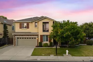219 Snowy Owl Dr, Vacaville, CA 95687 - Photo 1
