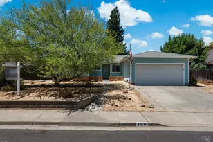 106 Northpark Dr, Vacaville, CA 95688 - Photo 1