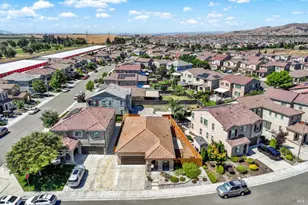 373 Anchorage Dr, Vacaville, CA 95687 - Photo 1