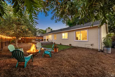 985 Emily Avenue, Rohnert Park, CA 94928 - Photo 1