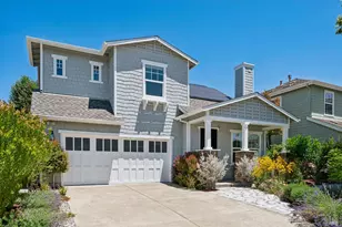 27 Tan Oak Way, Novato, CA 94949 - Photo 1