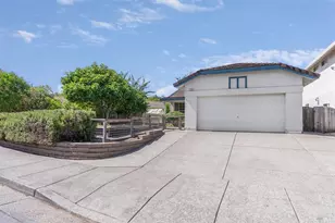 1045 Ventana Dr, Windsor, CA 95492 - Photo 1