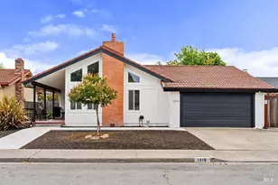 1316 Ponderosa Dr, Petaluma, CA 94954 - Photo 1