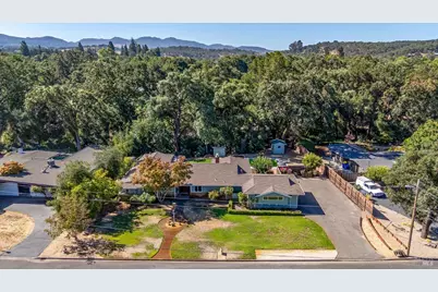 1240 Arroyo Sarco Way, Napa, CA 94558 - Photo 1