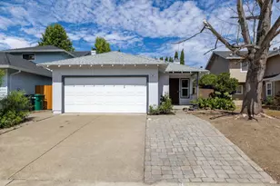 16 Ahlstrom Dr, Cotati, CA 94931 - Photo 1