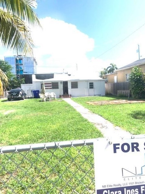 63 35th St, Miami, FL 33127-3517