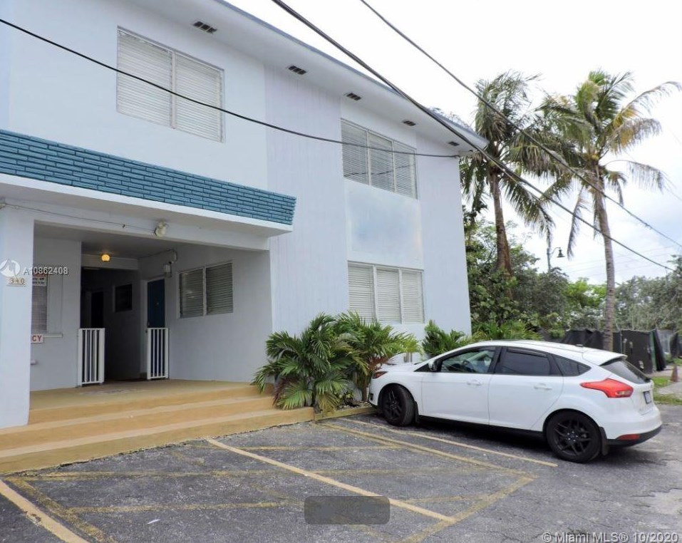 340 Desoto St #24, Hollywood, FL 33019