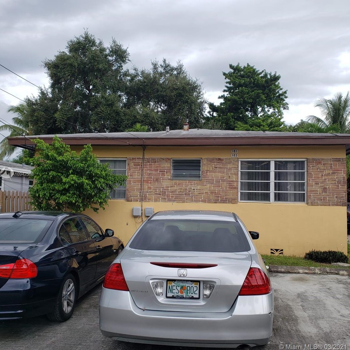 181 168th St, Miami, FL 33162-3411