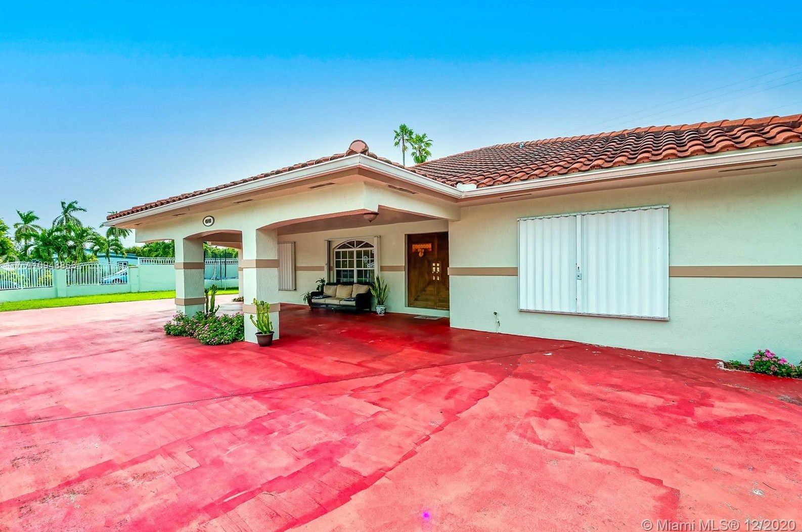 4640 98th Ave, Miami, FL 33165-5739