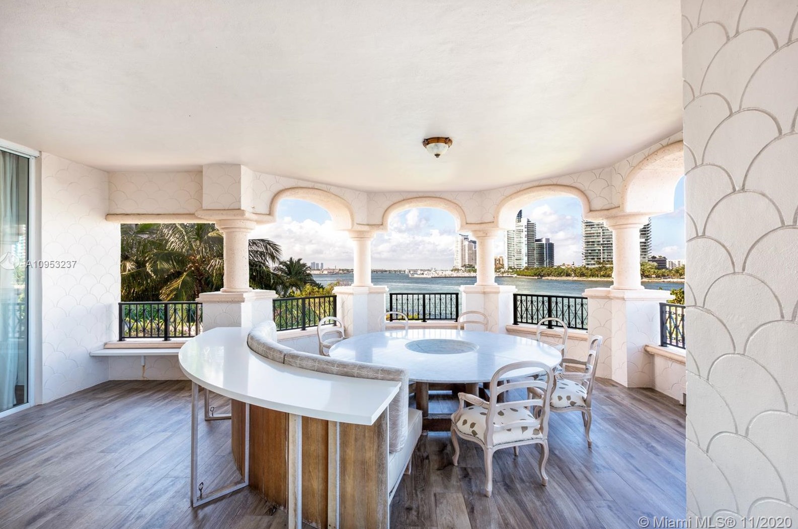 7121 Fisher Island Dr, Miami, FL 33109-0790