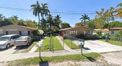 1342 110th Ter, Miami, FL 33161-7439