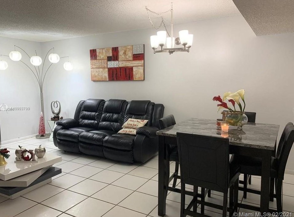 8650 Sw 133rd Avenue Rd #310, Miami, FL 33183