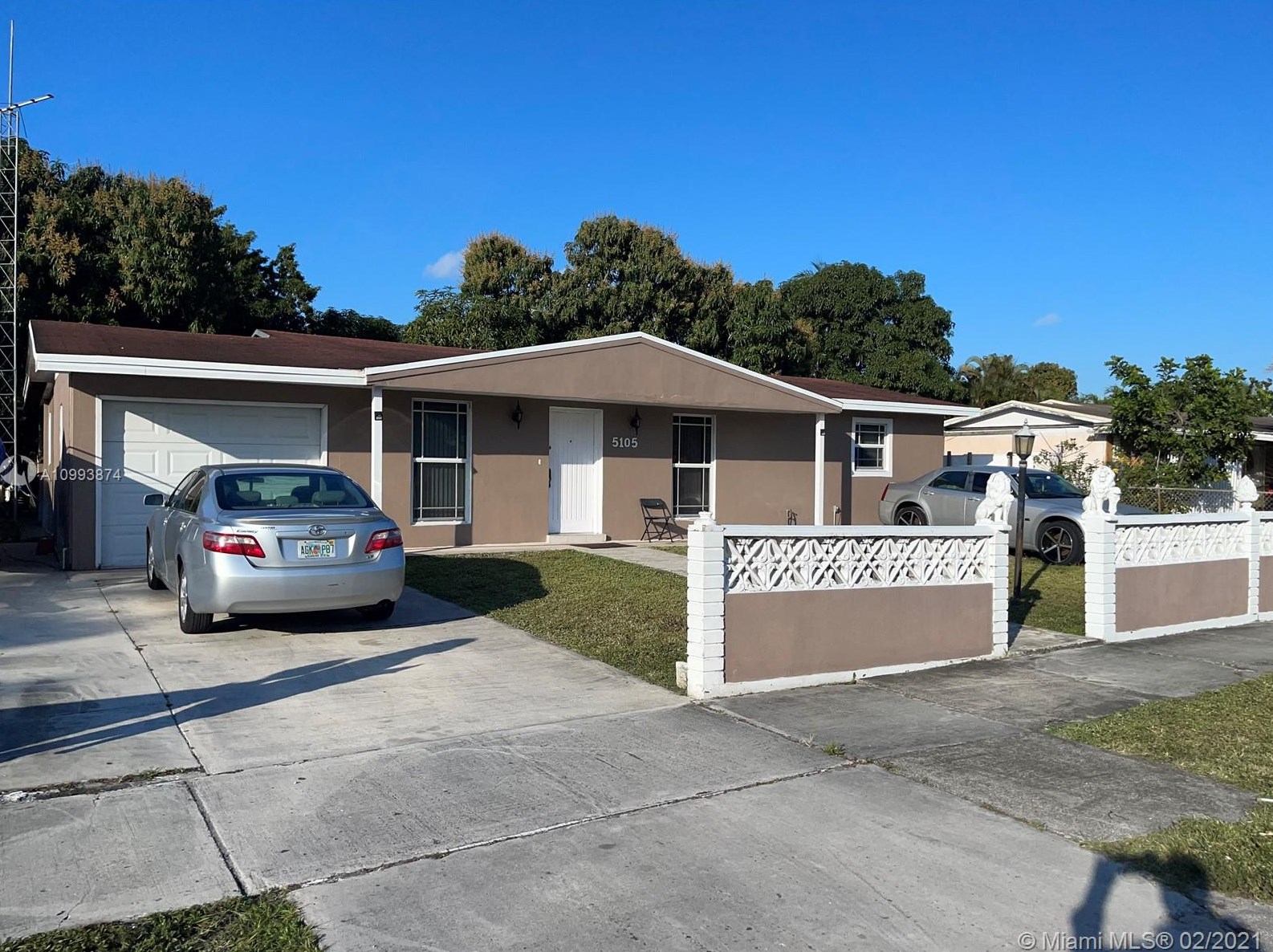 5105 193rd Ter, Miami, FL 33055-2062