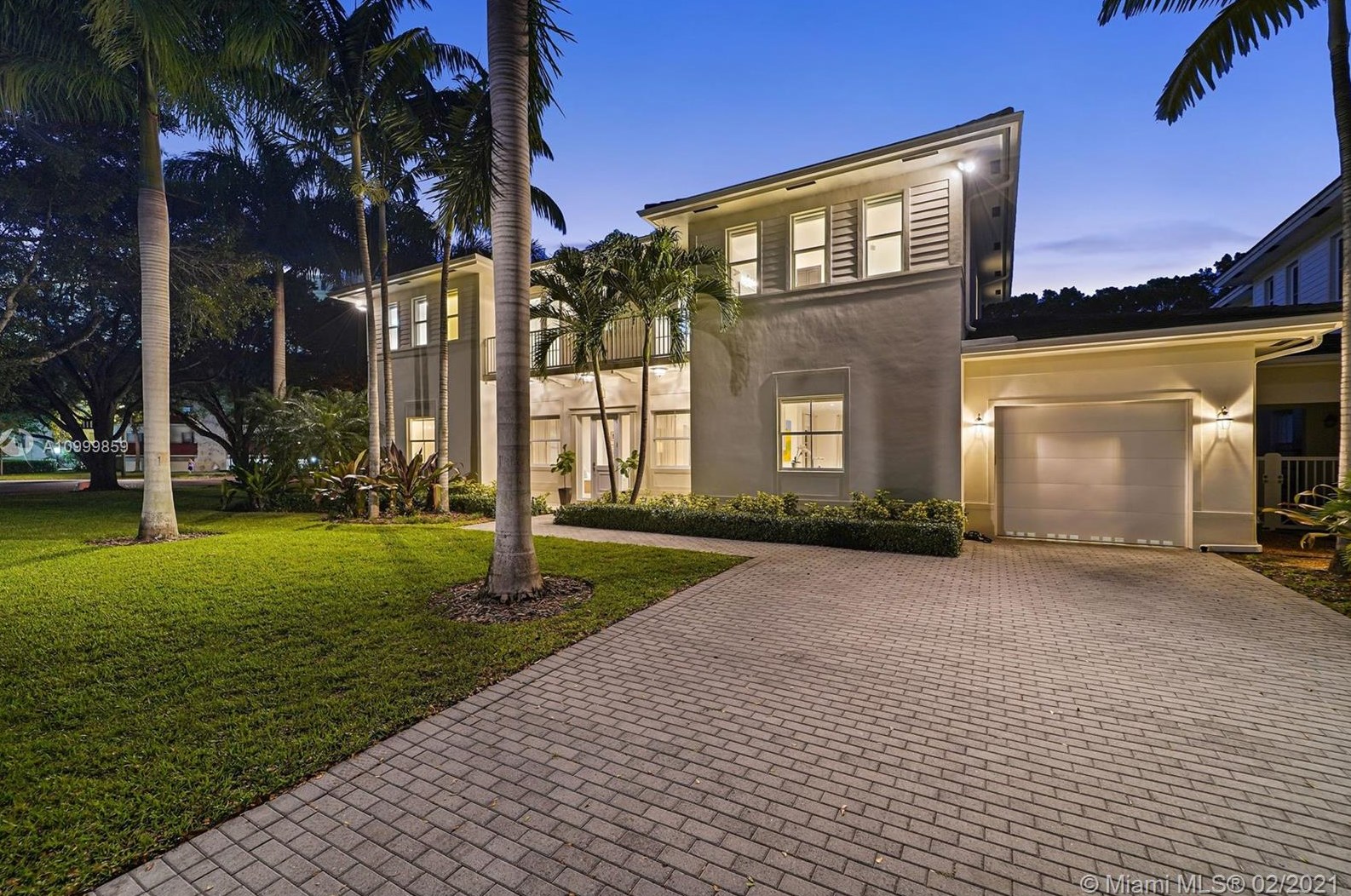 1133 Cotorro Ave, Miami, FL 33146-3225