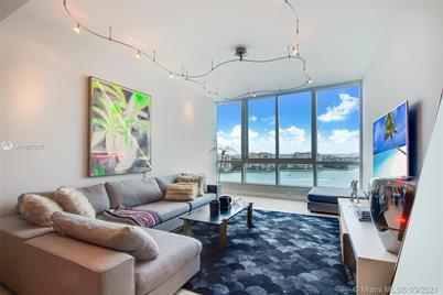 100 S Pointe Dr #1403 - Photo 1