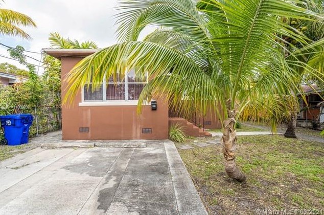 321 55th Ter, Miami, FL 33137-2534