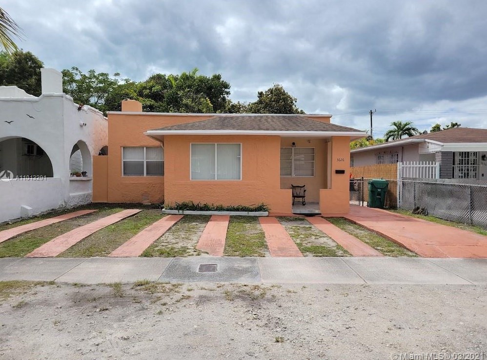 3626 26th St, Miami, FL 33133-2011