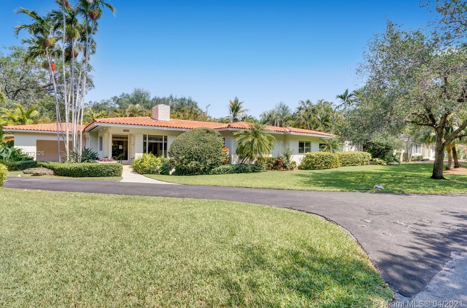 4305 Toledo St, Miami, FL 33146-1259