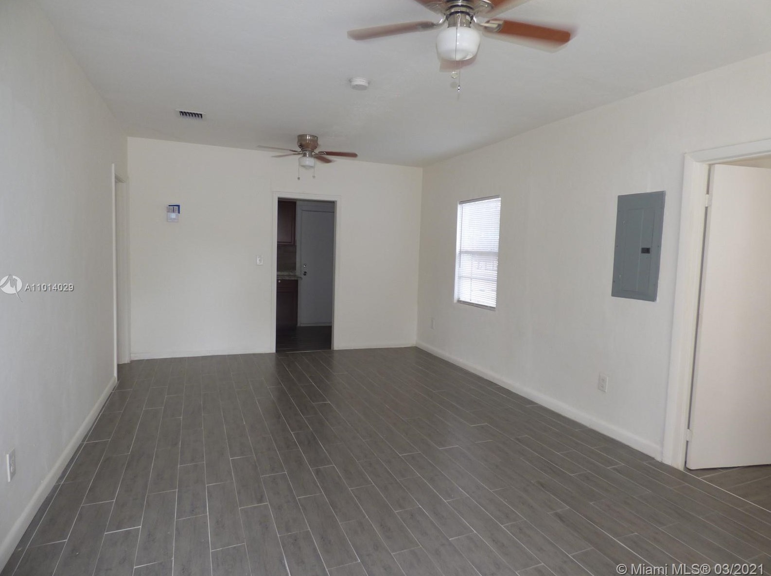 1763 82nd St, Miami, FL 33147-5025