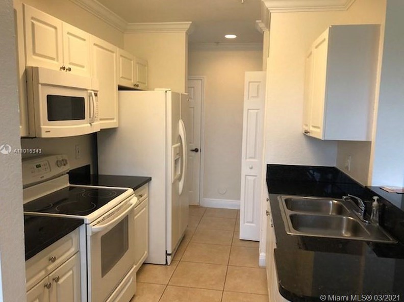20810 Sw 87th Ave #308, Miami, FL 33189