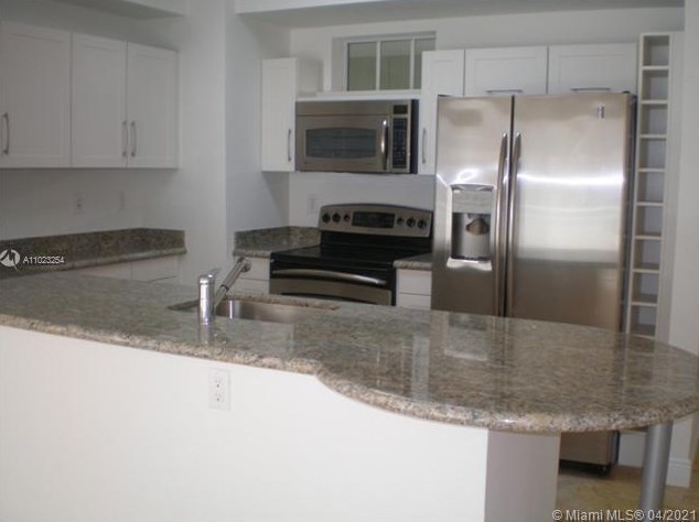 7280 Sw 89th St #d207, Miami, FL