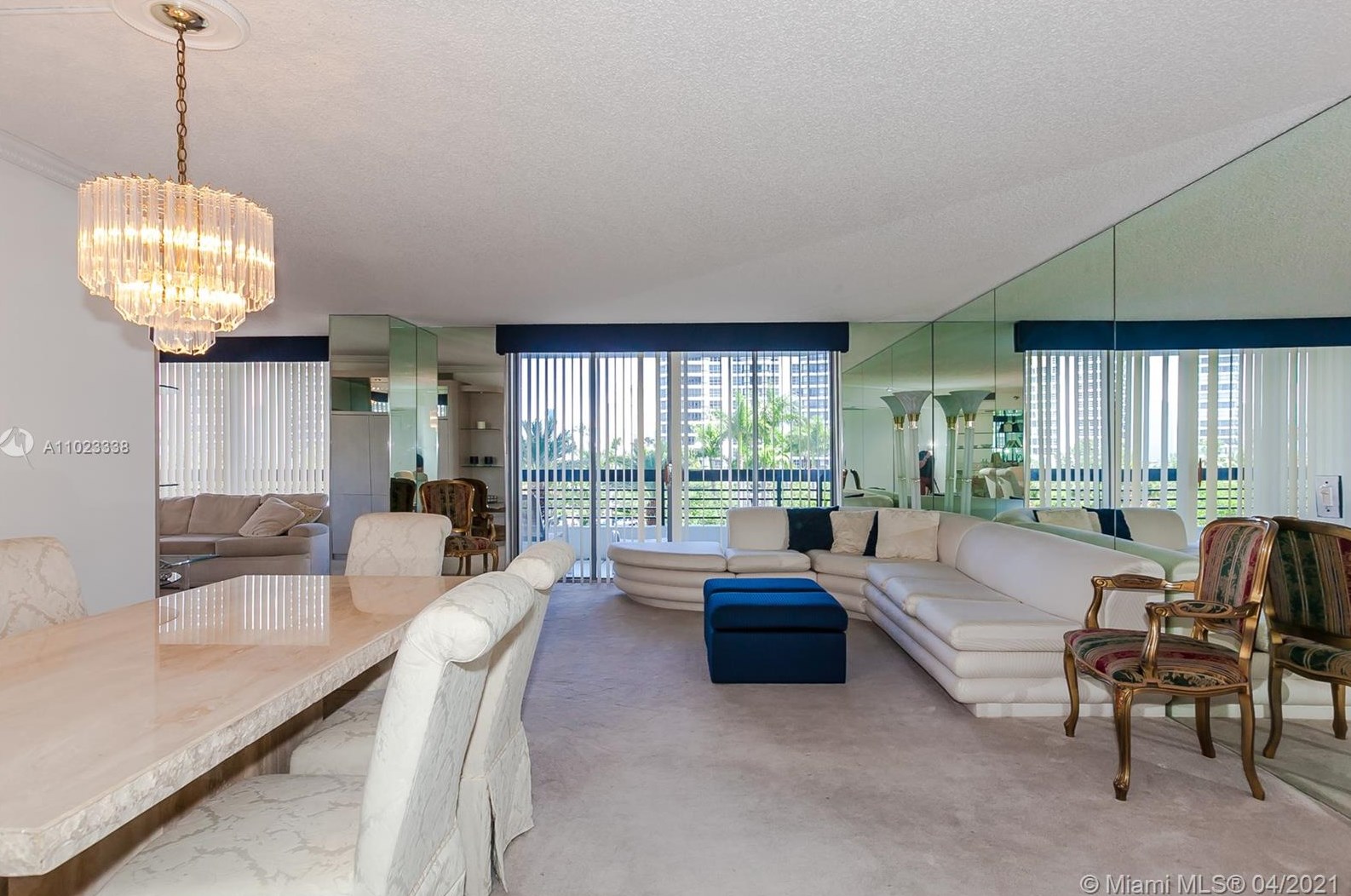 3500 Mystic Pointe Dr #506, Miami, FL 33180