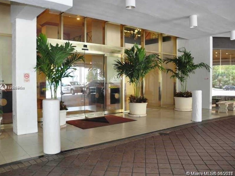555 Ne 15th St #515, Miami, FL 33132