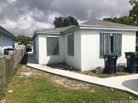 2045 69th Ter, Miami, FL 33147-6925