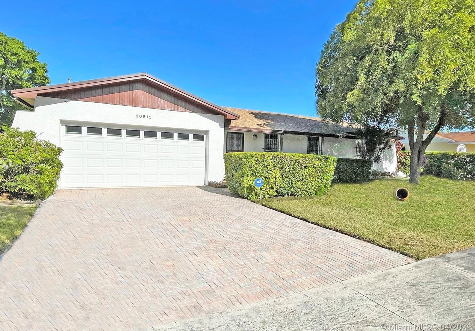 20515 82nd Ct, Miami, FL 33189-2632