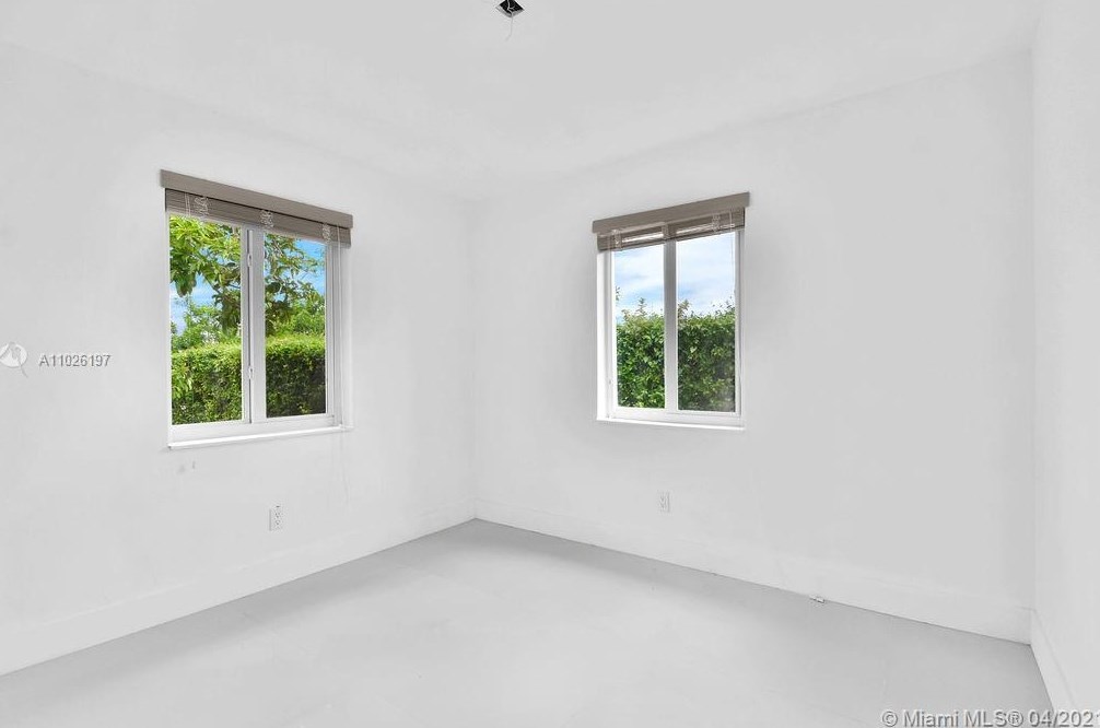 11325 58 Ter, Miami FL 33178-2809 exterior