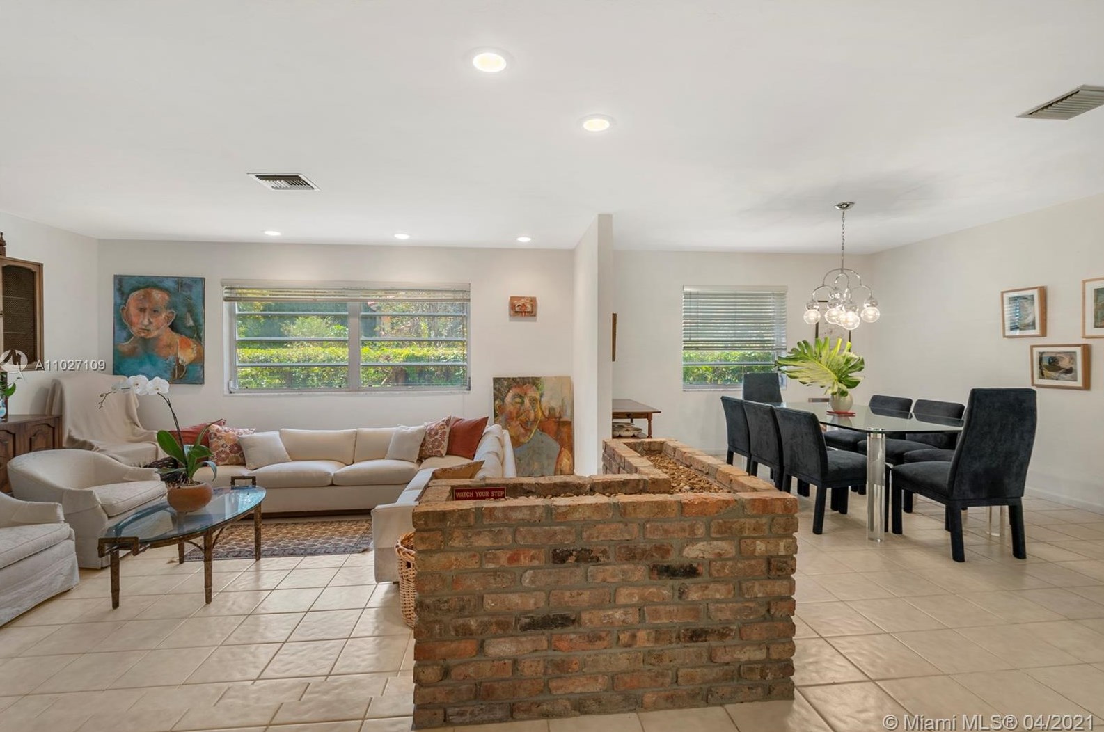 14540 80th Ave, Miami, FL 33158-2028