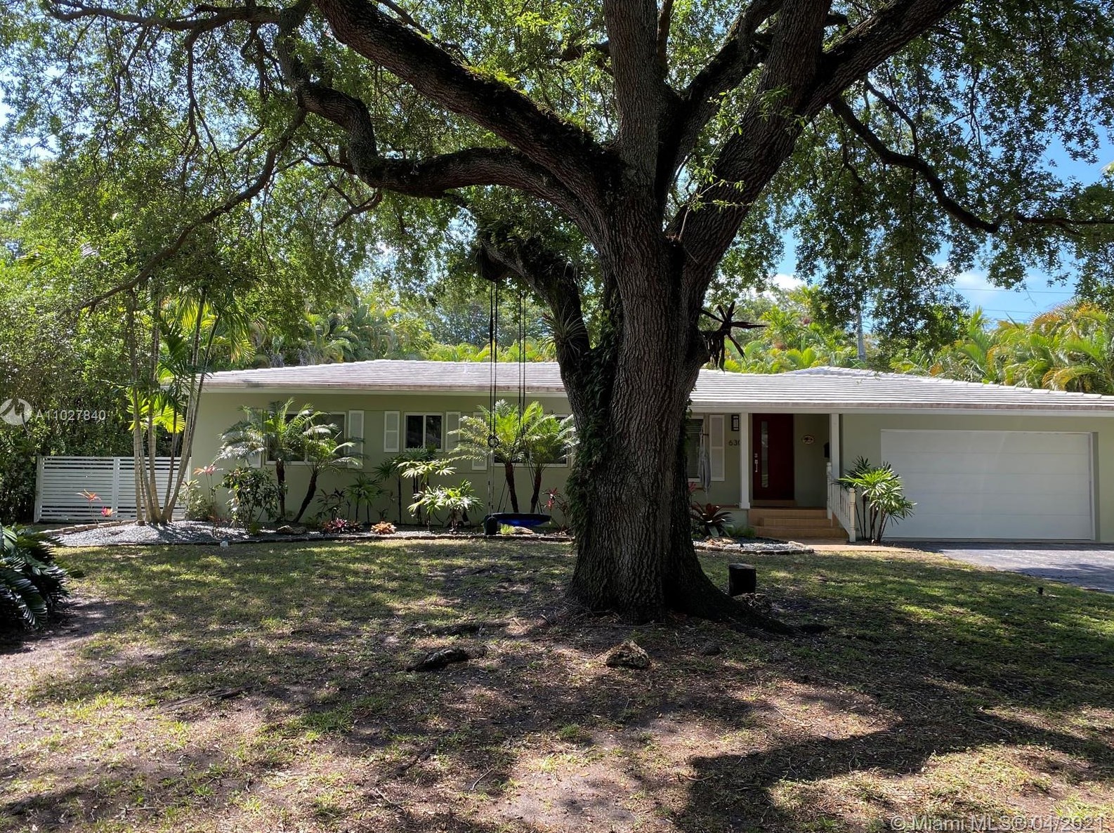 630 San Lorenzo Ave, Miami, FL 33146