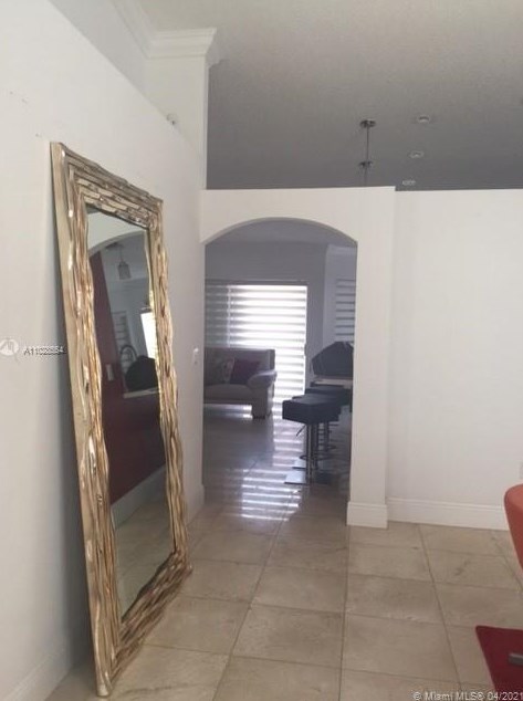 11251 58th Ter, Miami FL  33178-2824 exterior