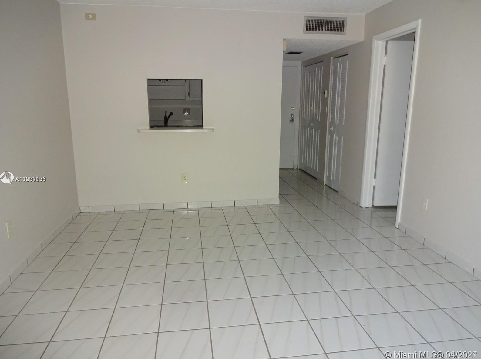 14301 Sw 88th St #211b, Miami, FL