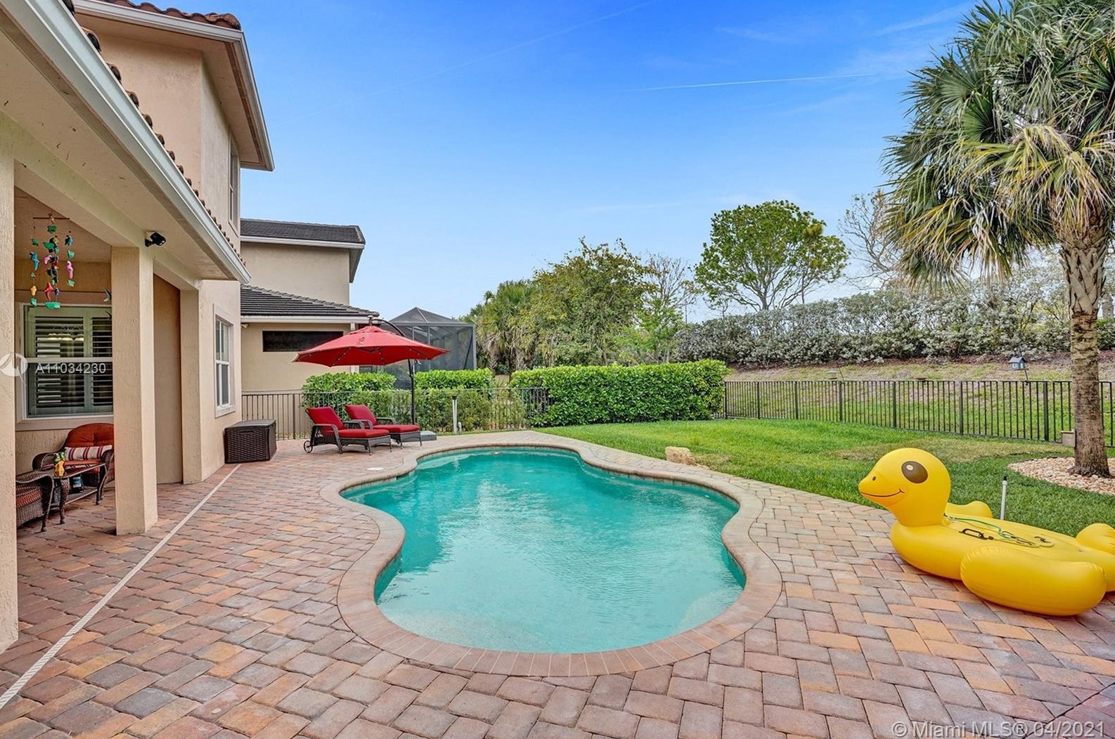 11967 83rd Pl, Pompano Beach, FL 33076-3490
