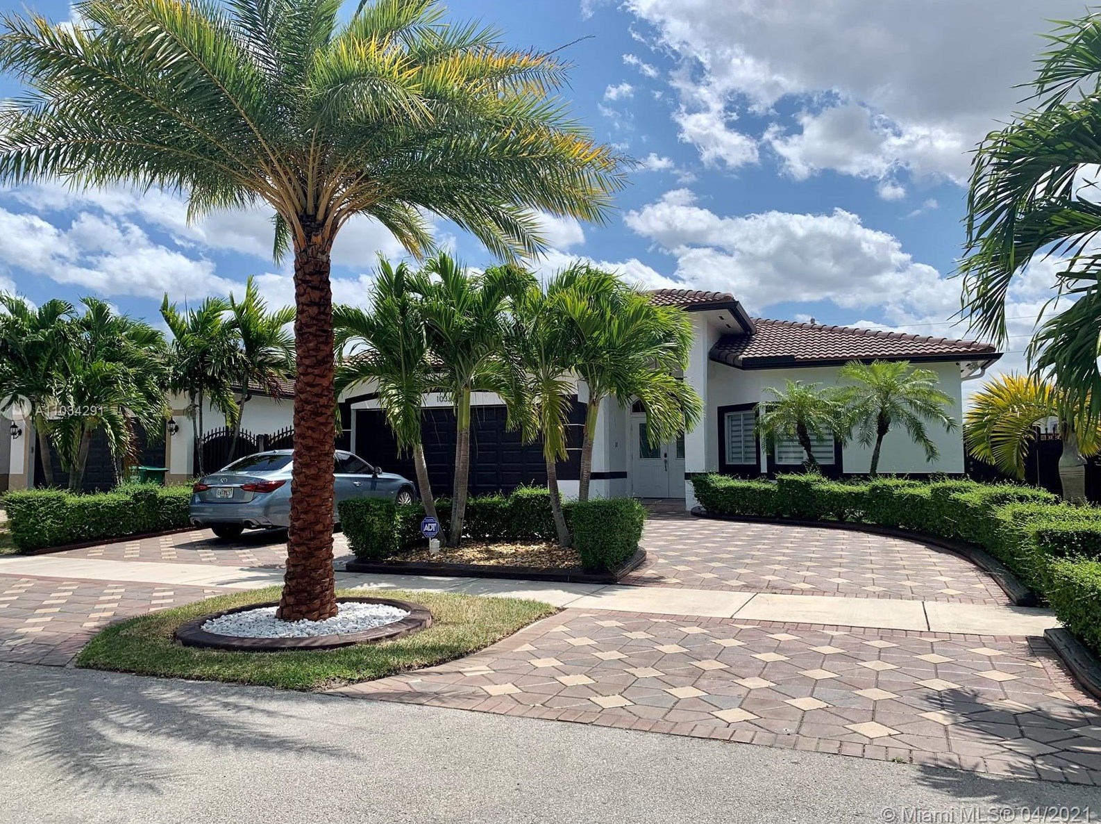 10330 Sw 7th Terrace, Miami, FL 33174
